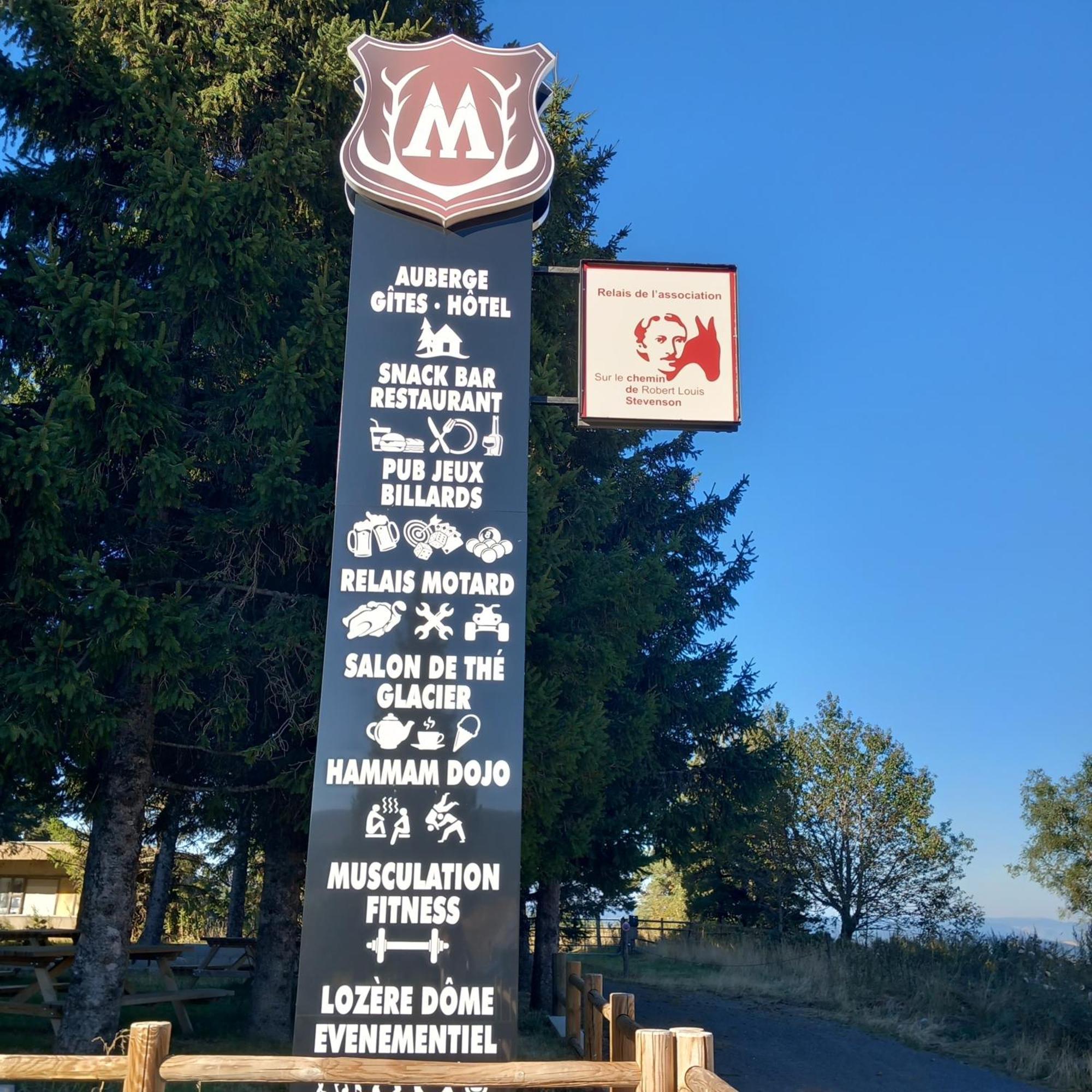 Montlo Relais Des Cerfs Ξενοδοχείο Cubieres Εξωτερικό φωτογραφία